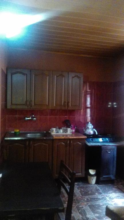 Daviti Tbilisi Hotel Room photo